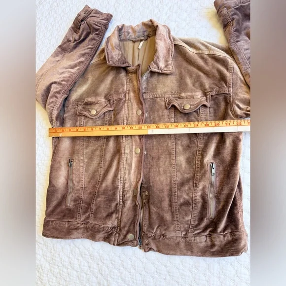 Free People Mauve Velvet Trucker Bomber Jacket Dusty Rose Oversized womens SZ XS - Picture 13 of 16